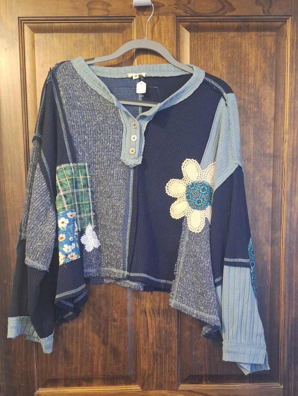 POL Ribbed Knit Sweater Top in Light Blue and Navy